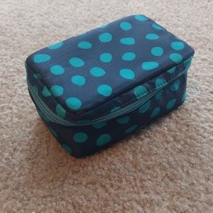 Thirty-One Baubles case